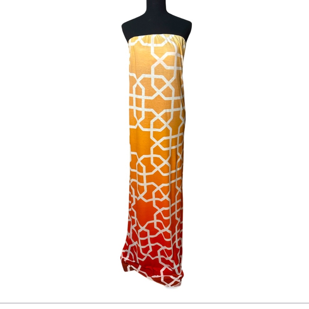 Fresha London Red and Orange Geometric Strapless Maxi Dress size medium NWT